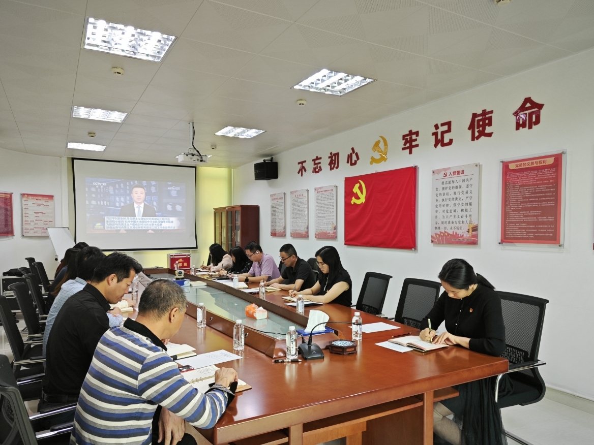 5bae4785db36c83313862ee6c7e51eb0.jpg
